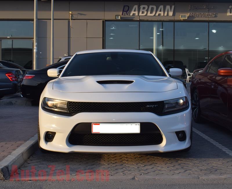 DODGE CHARGER SRT- 2016- WHITE- 100 000 KM- GCC SPECS