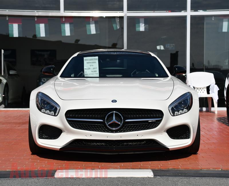 MERCEDES-BENZ GTS- 2017- WHITE- 16 000 KM- CANADIAN SPECS