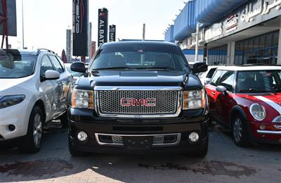 GMC DENALI- 2014- BLACK- 144 000 KM- GCC SPECS