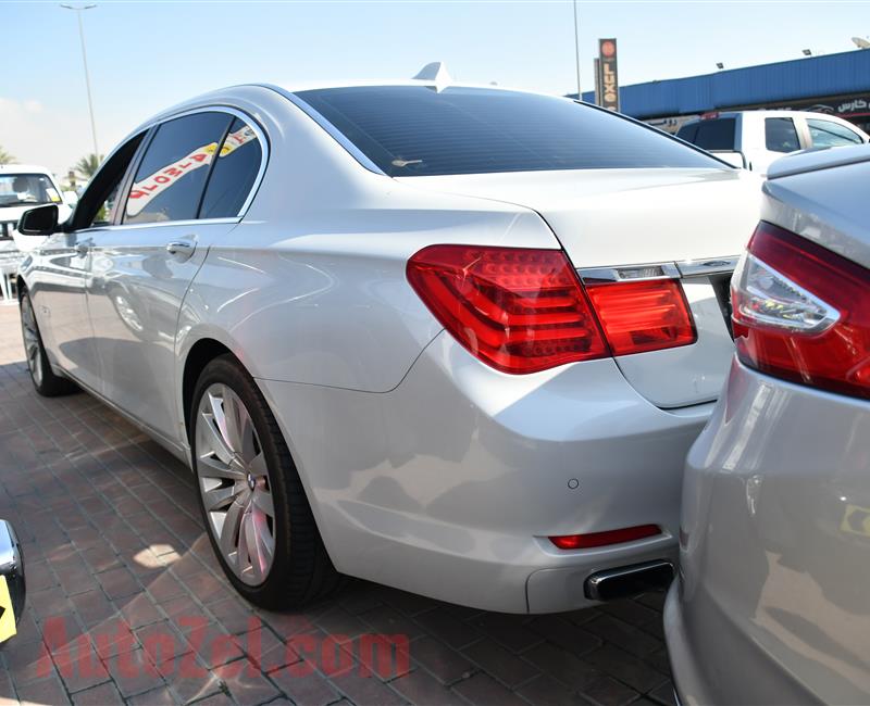 BMW 740i- 2011- WHITE- 187 000 KM- GCC SPECS