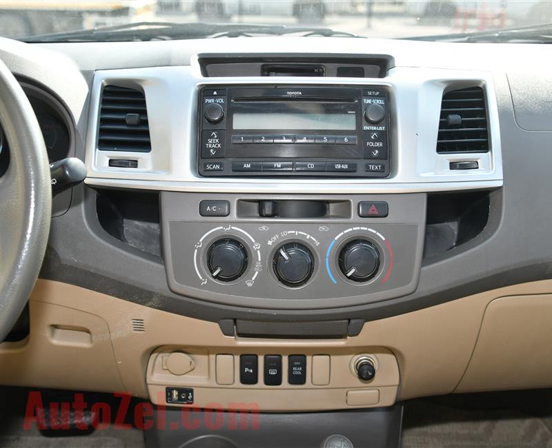 TOYOTA FORTUNER- 2013- GOLD- 321 000 KM- GCC SPECS