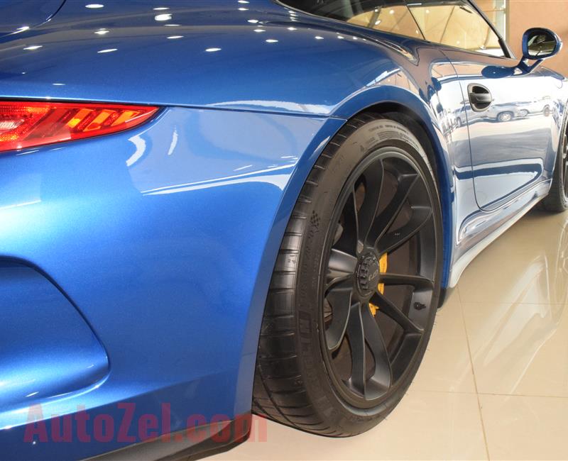 PORSCHE GT3 MODEL 2015 - BLUE - 36,000 KM - V8 - GCC 