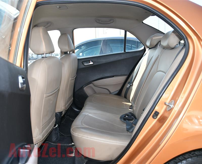 HYUNDAI i10- 2016- ORANGE- 68 000 KM- GCC SPECS