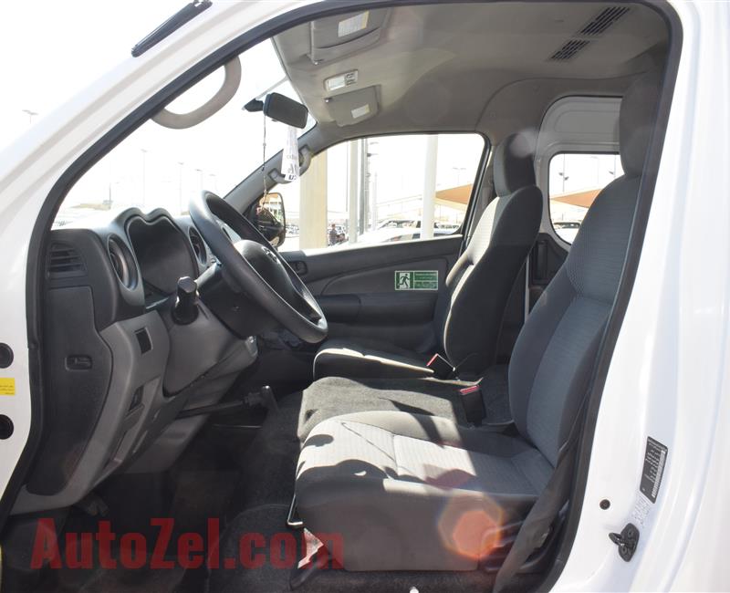 NISSAN BUS- 2017- WHITE- 64 000 KM- GCC SPECS