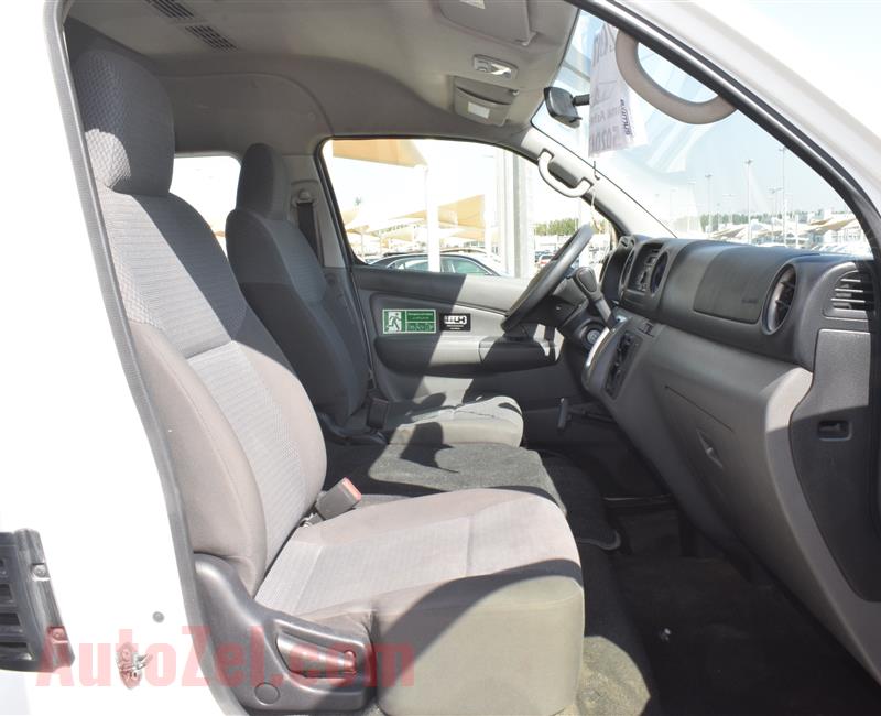 NISSAN BUS- 2017- WHITE- 64 000 KM- GCC SPECS