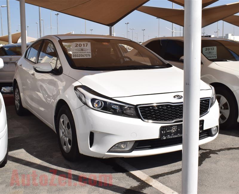 KIA CERATO- 2017- WHITE- 75 000 KM- GCC SPECS