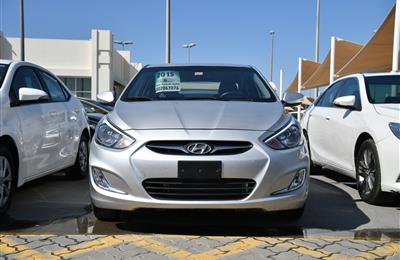 HYUNDAI ACCENT- 2015- SILVER- 78 000 KM- GCC SPECS