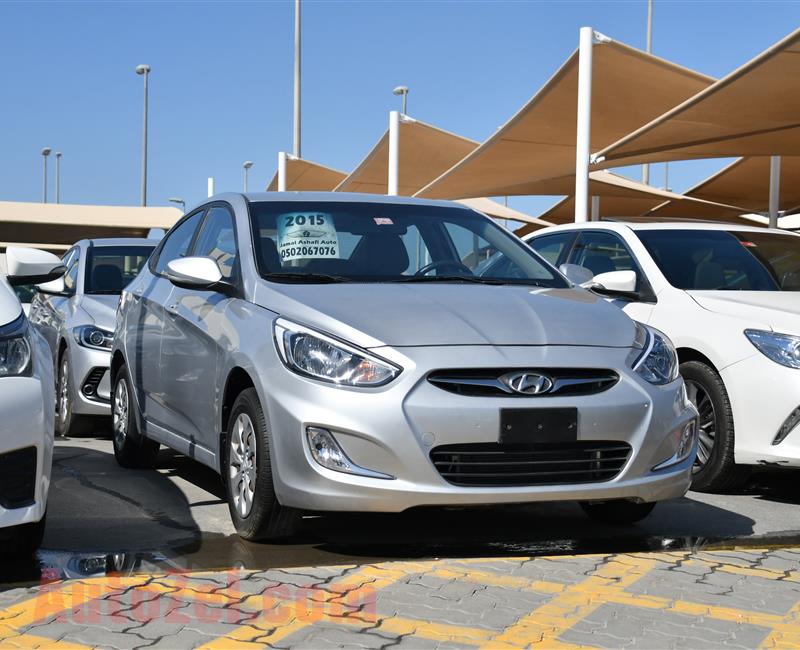 HYUNDAI ACCENT- 2015- SILVER- 78 000 KM- GCC SPECS