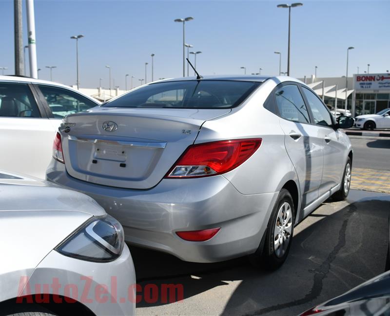 HYUNDAI ACCENT- 2015- SILVER- 78 000 KM- GCC SPECS