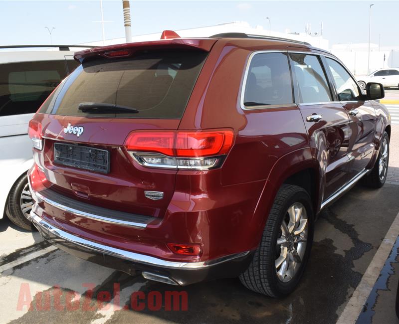 jeep model 2014 - red - 176000 km - v6 - gcc 