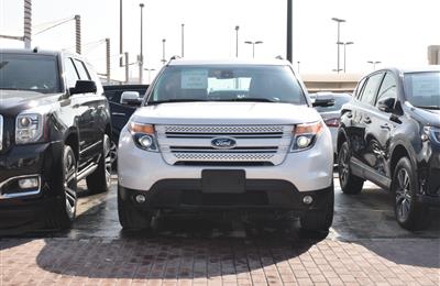 ford explorer model 2014 - white - 75,000 km - v6 - gcc 