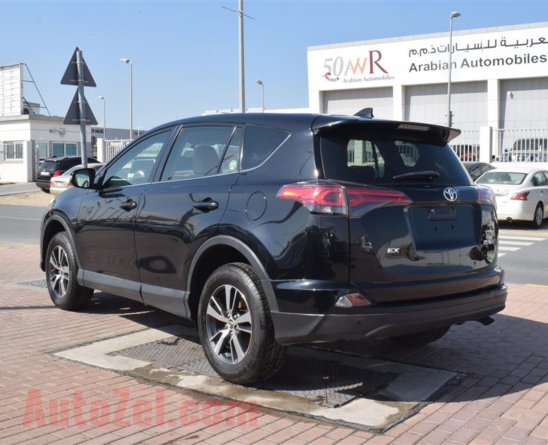 toyota rav4 model 2017 - black - 114,000 km - v6 - gcc 