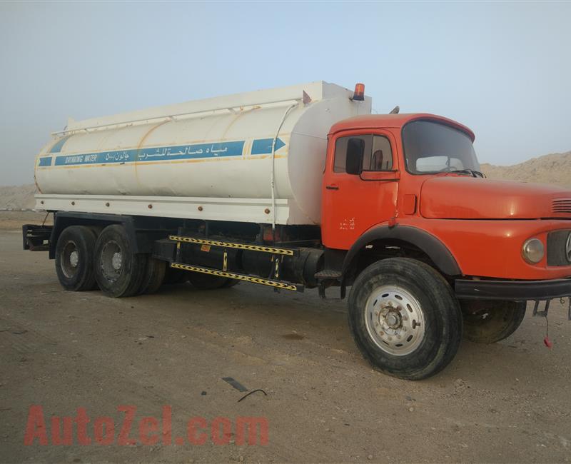 Mercedes 1978 water tanker