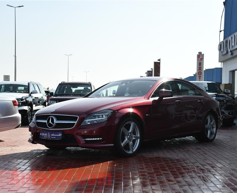 MERCEDES-BENZ CLS350- 2012- RED- 86 000 KM- GCC SPECS