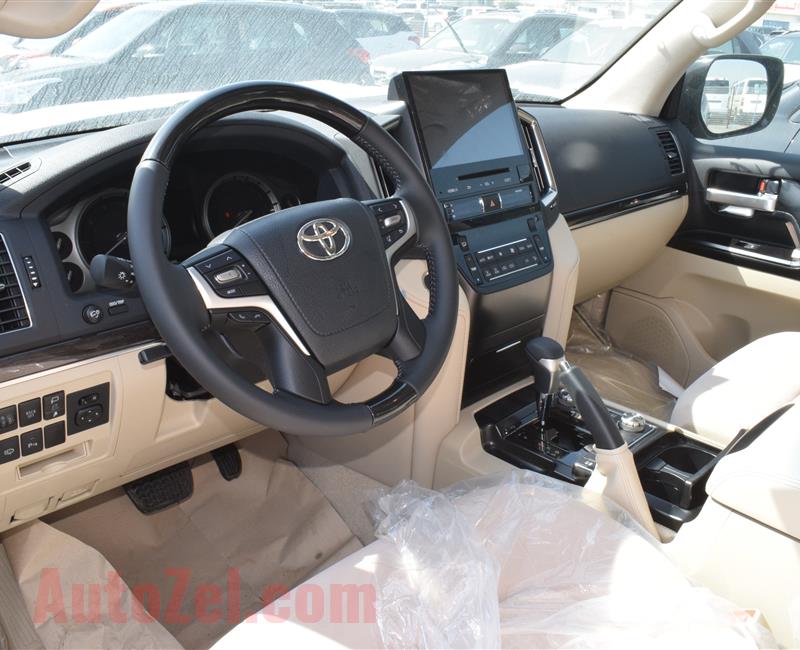 BRAND NEW TOYOTA LAND CRUISER GXR V8- 2020- GOLD- GCC SPECS