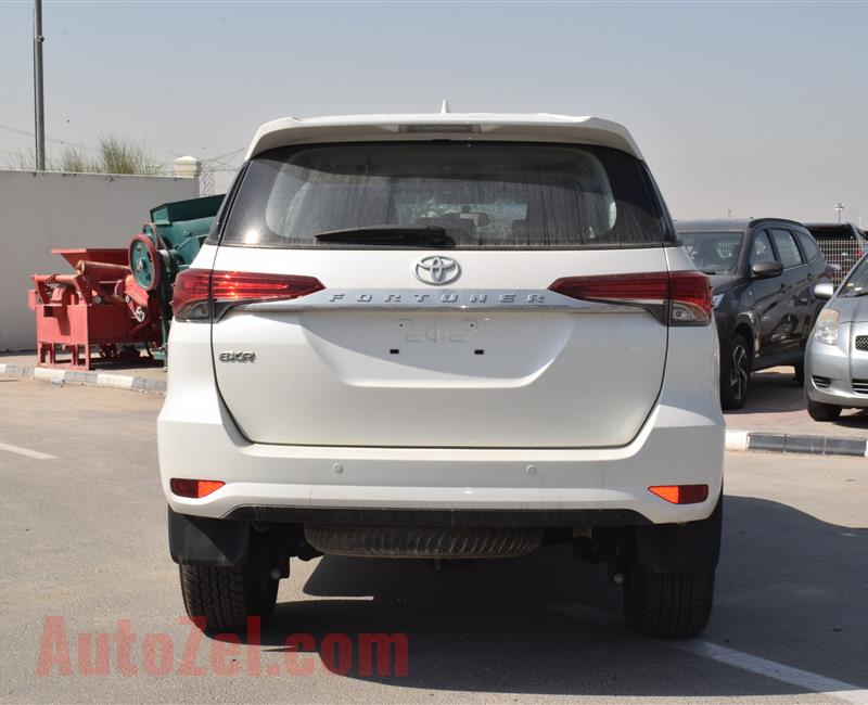 BRAND NEW TOYOTA FORTUNER- 2019- WHITE- GCC SPECS- 6 CYLINDER