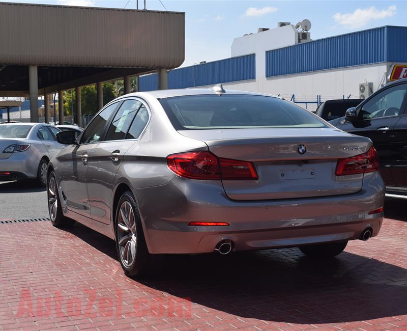 BRAND NEW BMW 520i- 2020- GOLD- GCC SPECS