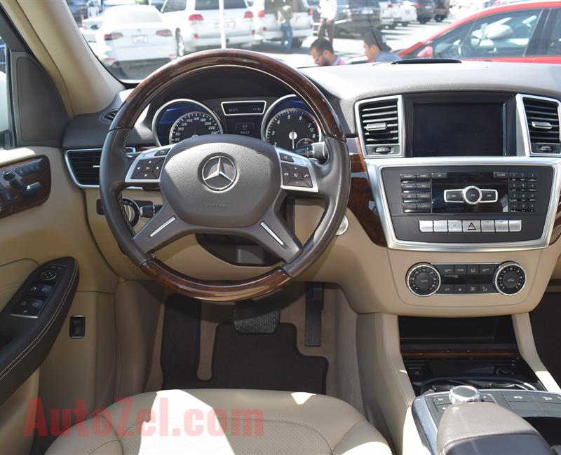 MERCEDES-BENZ ML400- 2015- WHITE- 82 000 KM- GCC SPECS