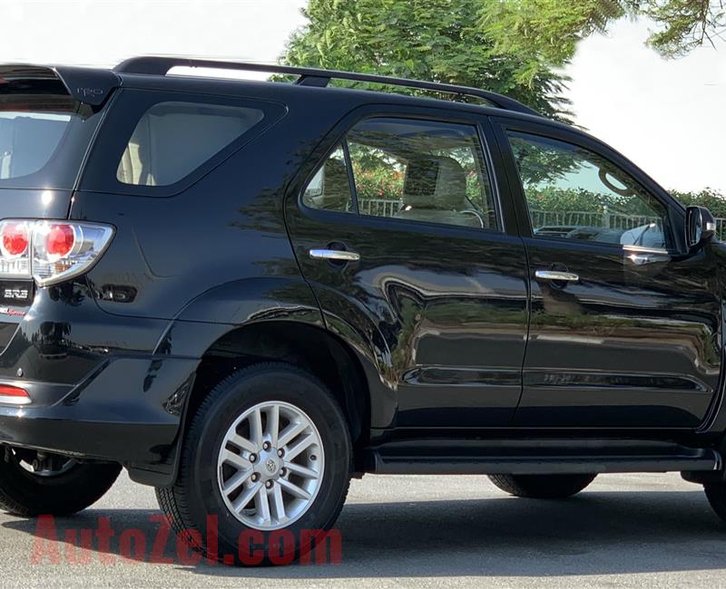 Toyota Fortuner SR5 V6 - 2014 - FULL OPTION - TRD KIT - EXCELLENT CONDITION - BANK FINANCE AVAILABLE