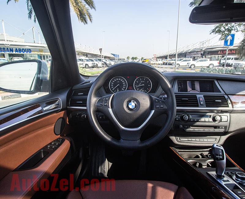 BMW X5 (7 SEATER)- 2011- GCC SPECS