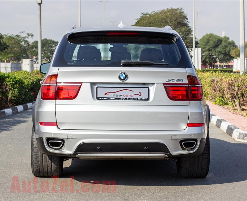 BMW X5 (7 SEATER)- 2011- GCC SPECS