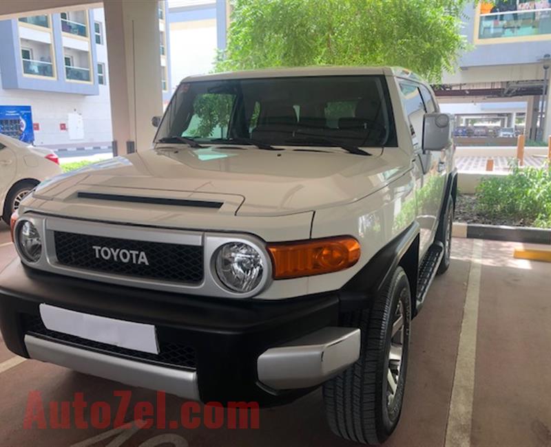 2016 Toyota FJ Cruiser(Lady driven) for Sale