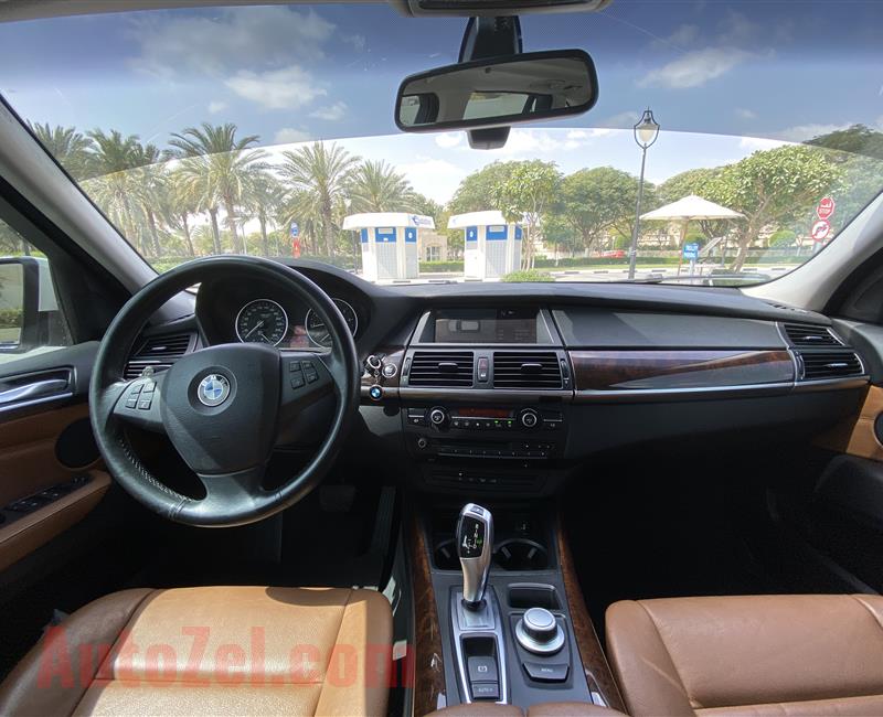 BMW X5 White w/ Saddle Brown Interior