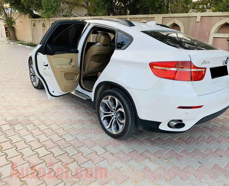 AGMC BMW X6 GCC , no accident, very clean no scratches 