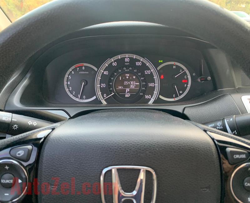 HONDA Accord mid option 2016