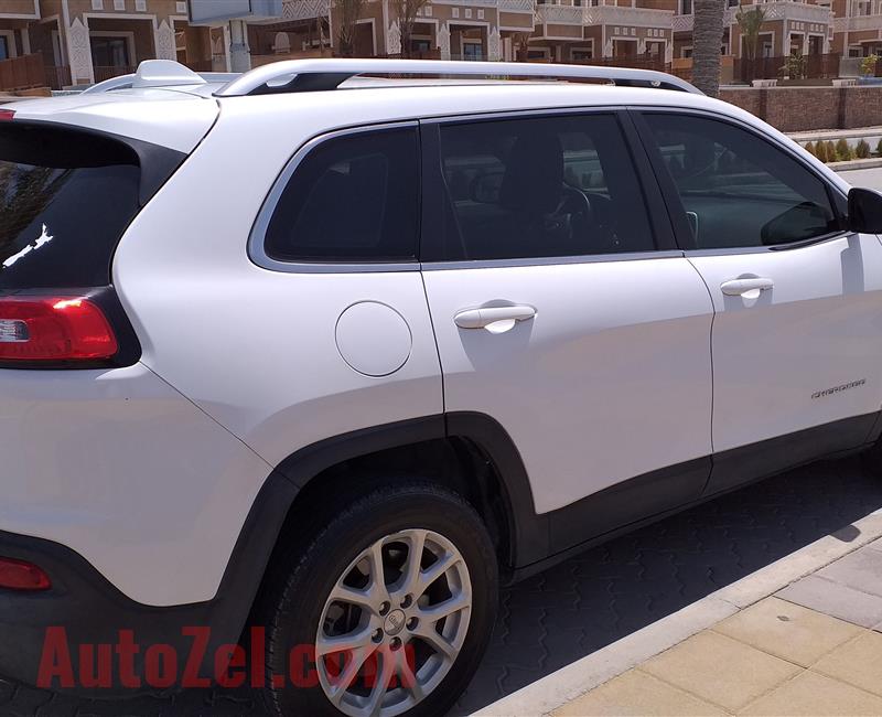 2014 Jeep Cherokee <> 3.2-liter V6