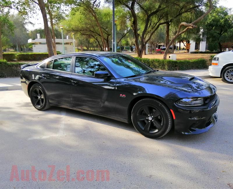 Dodge charger 2017 clean for urgent sale 