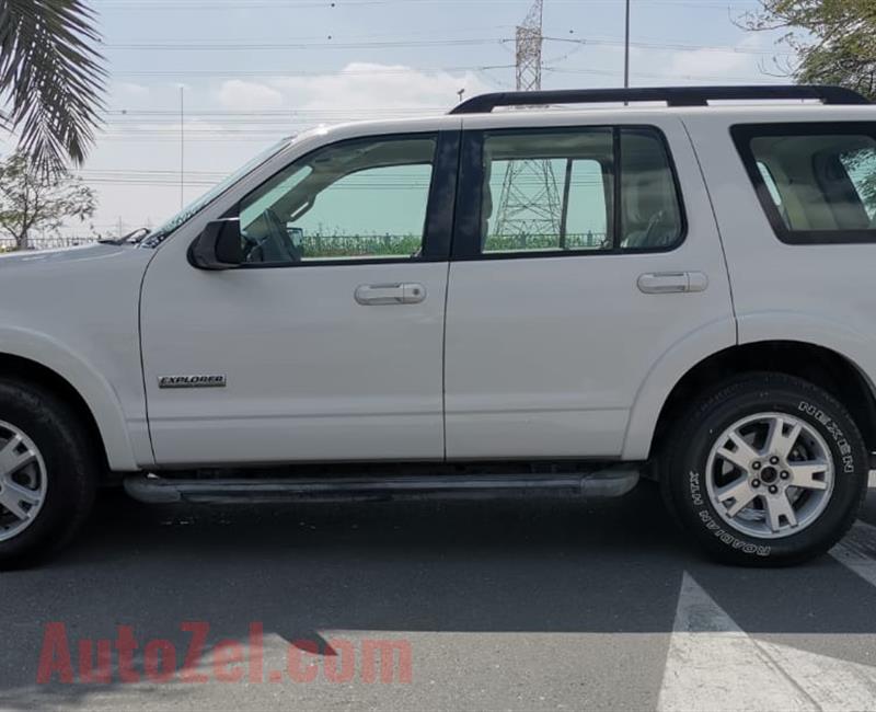 FORD EXPLORER 4x4 - GOOD CONDITION