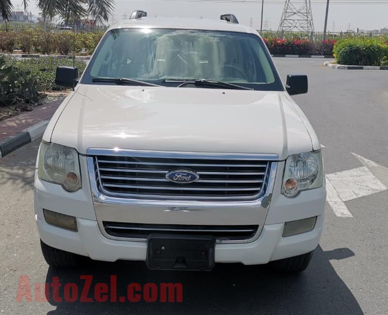 FORD EXPLORER 4x4 - GOOD CONDITION