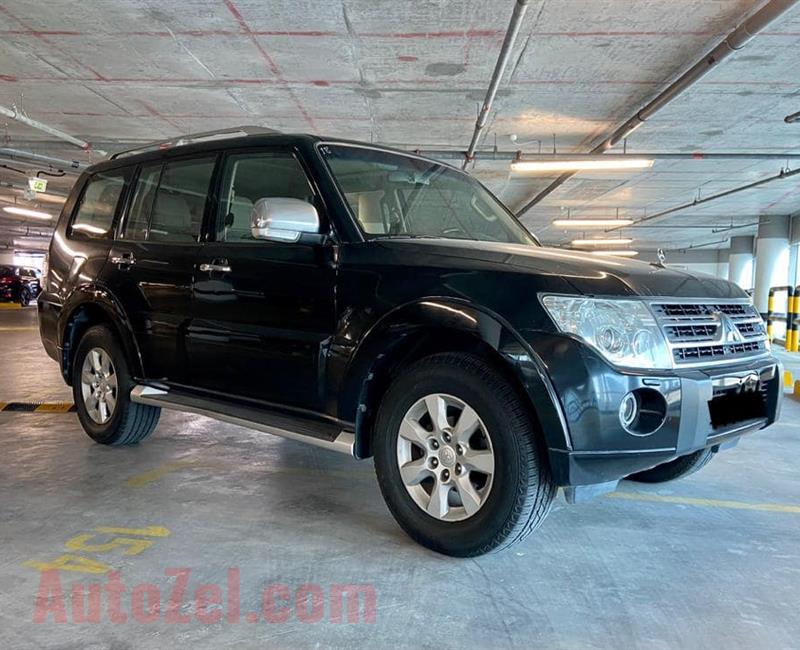 Mistubishi Pajero 2010 full option