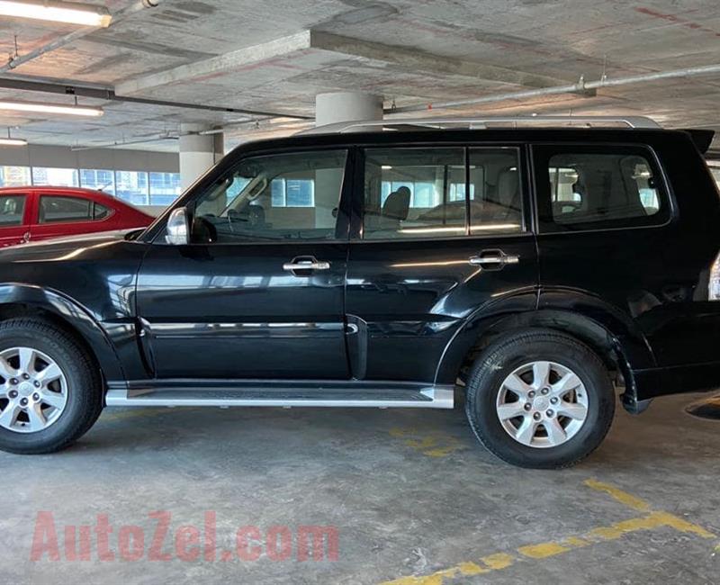 Mistubishi Pajero 2010 full option