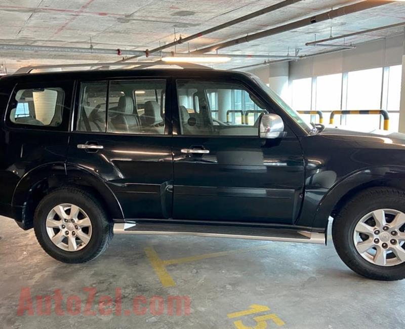 Mistubishi Pajero 2010 full option