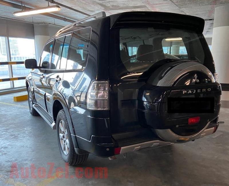 Mistubishi Pajero 2010 full option