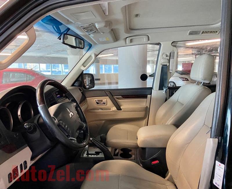 Mistubishi Pajero 2010 full option