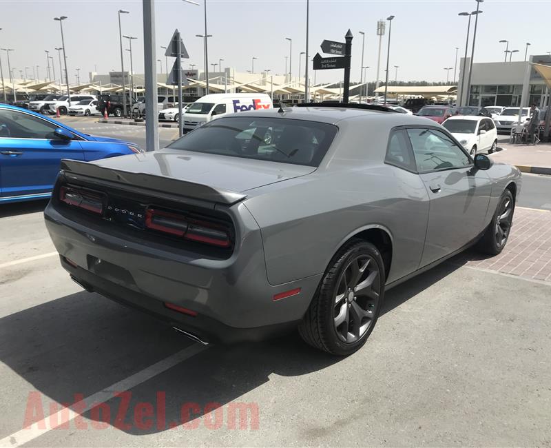 DODGE CHALLENGER 2017 