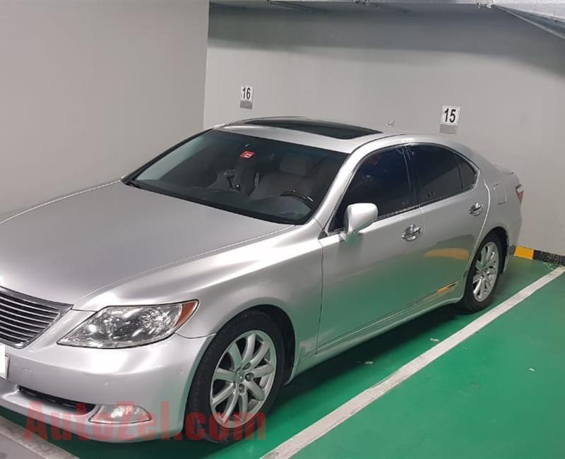 Lexus LS460 2008