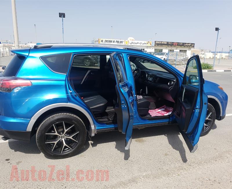 TOYOTA RAV4 V2017 SE FULL FULL OPTION  - PUSH START - SUNROOF 