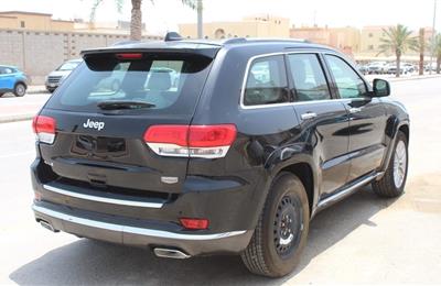 2017 black jeep grand cherokee