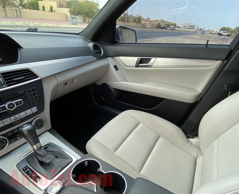 @864 Dhs Monthly Mercedes Benz C 250 2013 Light Blue 