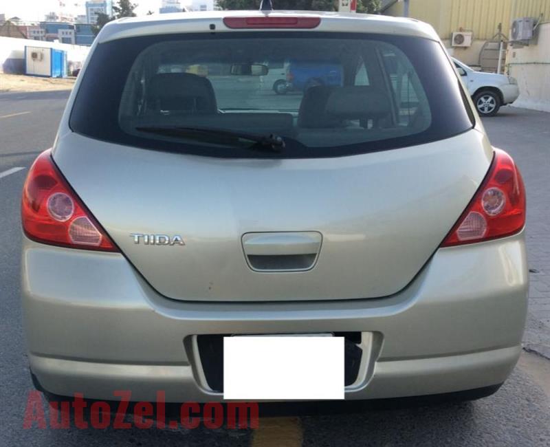 Nissan tiida