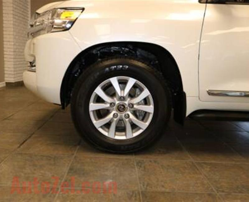 2019 Land Cruiser for auction sale Whtsap 0522016490
