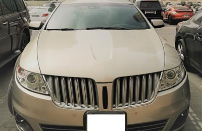 Luxury Lincoln MKS 3.7L 