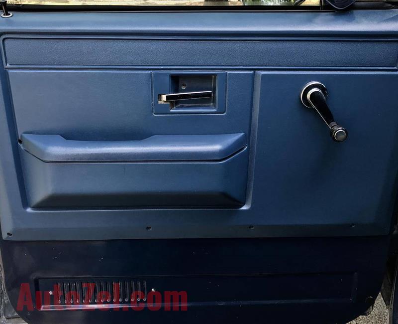 1986 Chevrolet C10 Step-Side, Custom Deluxe, 30k Original Miles, Mint Condition