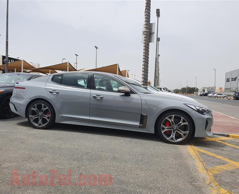 Kia STINGER 2018 Gcc V6  full options 