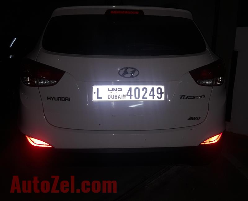 Low Mileage Hyundai Tucson 2014 AWD 2.0 L