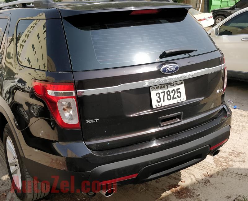 Ford Explorer 2014 XLT, Brown, 82,000 kms, Lady Driven